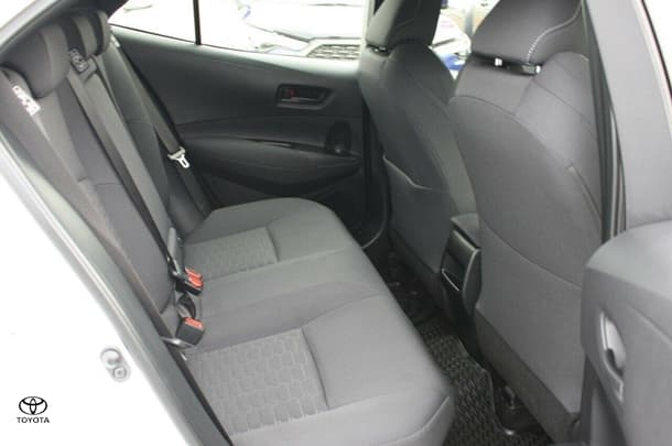 2022 Toyota Corolla Ascent Sport image 17