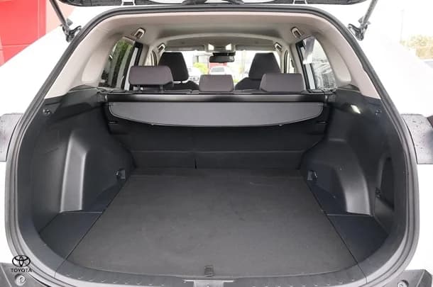 2022 Toyota Rav4 Hybrid GXL-2WD image 10