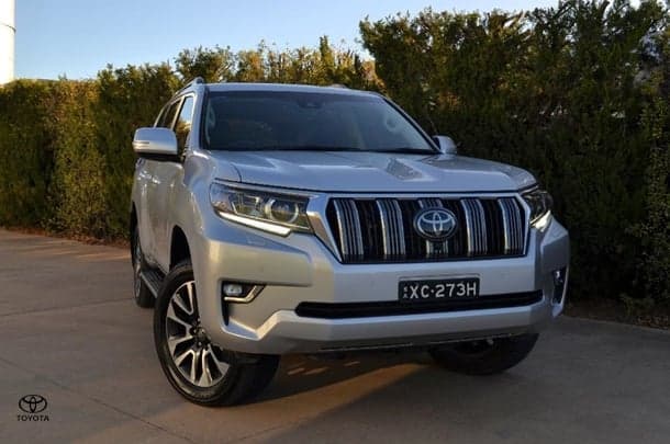 2022 Toyota Prado VX image 2