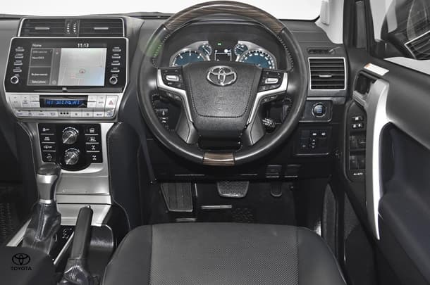 2023 Toyota Prado Kakadu image 15