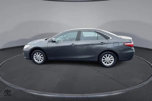 2016 Toyota CAMRY Altise image 5