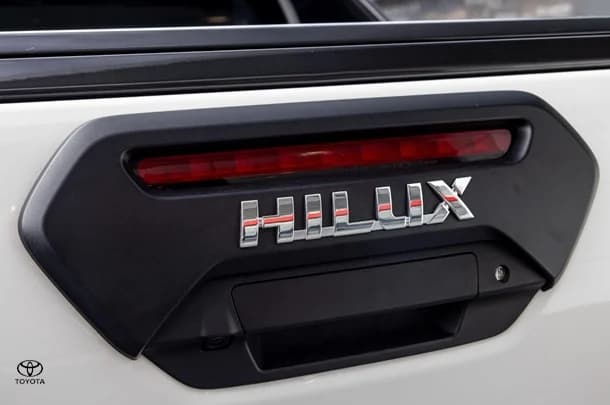2023 Toyota HILUX Rogue image 21