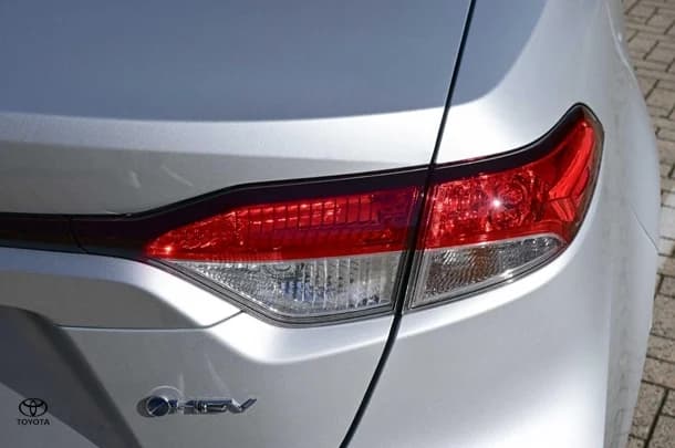 2025 Toyota Corolla Sedan Hybrid Ascent Sport image 14