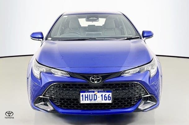 2022 Toyota Corolla Ascent Sport image 2