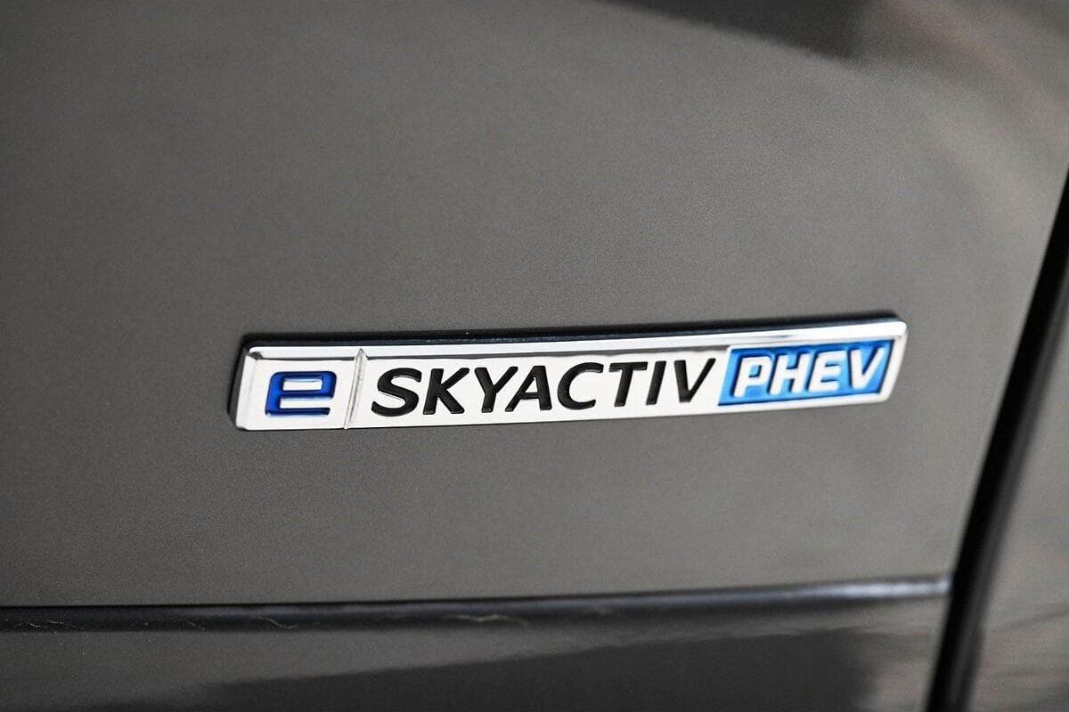 2024 Mazda CX-60 P50e Azami KH Series Auto i-ACTIV AWD image 11