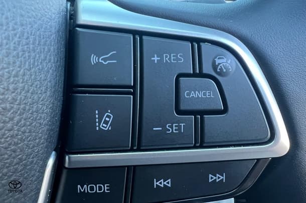 2024 Toyota Kluger Grande image 21