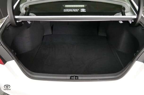 2024 Toyota Camry Hybrid Ascent image 24