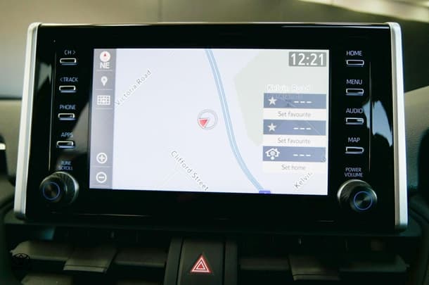 2020 Toyota RAV4 Hybrid GXL-2WD image 11