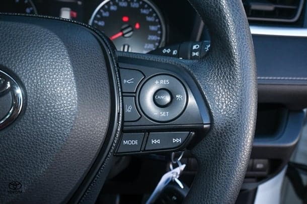 2019 TOYOTA RAV4 GX-2WD image 13