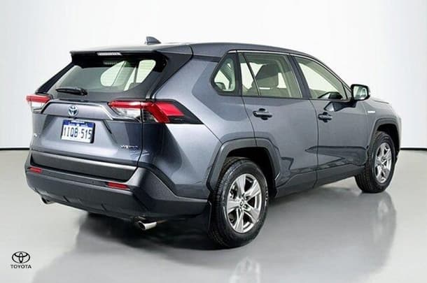 2023 Toyota Rav4 Hybrid GX image 10