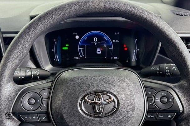 2025 Toyota Corolla Ascent Sport image 13