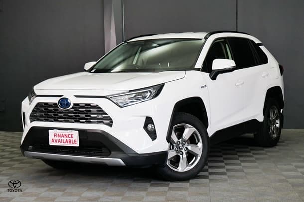 2020 Toyota RAV4 Hybrid GXL-2WD image 3