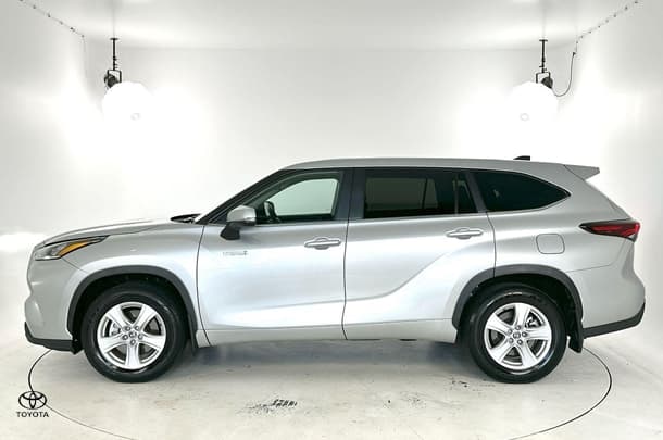 2024 Toyota Kluger Hybrid GX AWD image 7