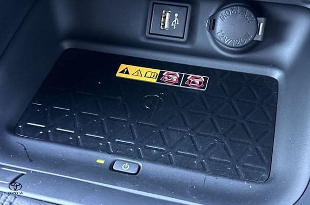 2024 Toyota Rav4 Hybrid GXL AWD image 25