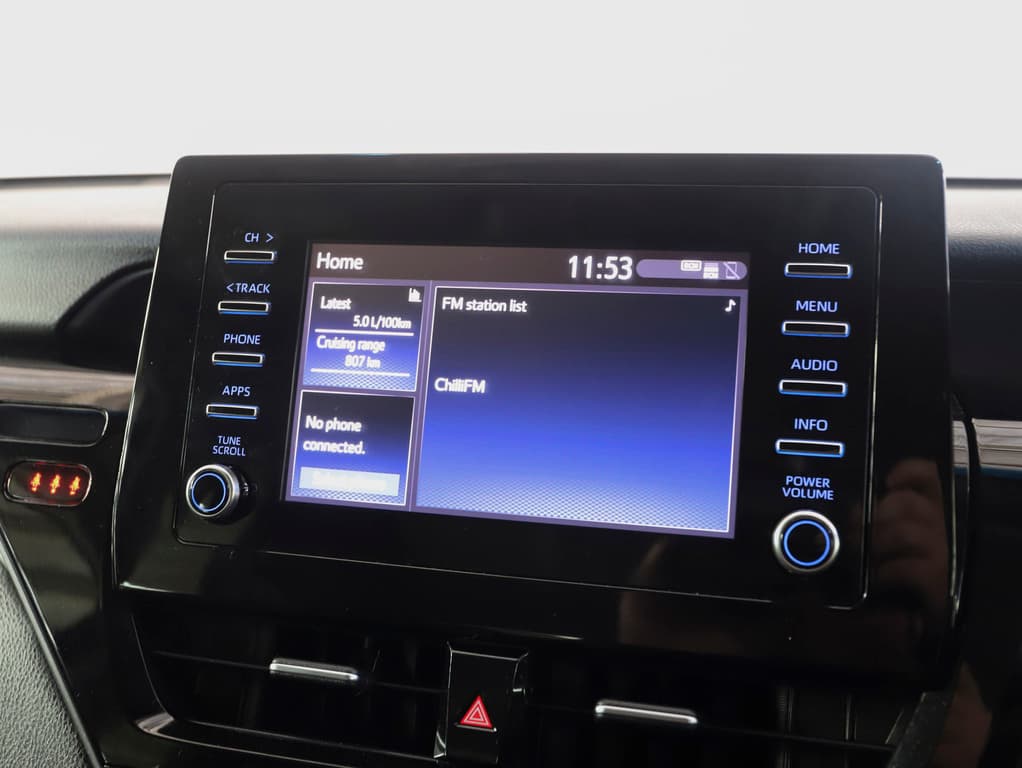 2022 Toyota Camry Hybrid Ascent image 12