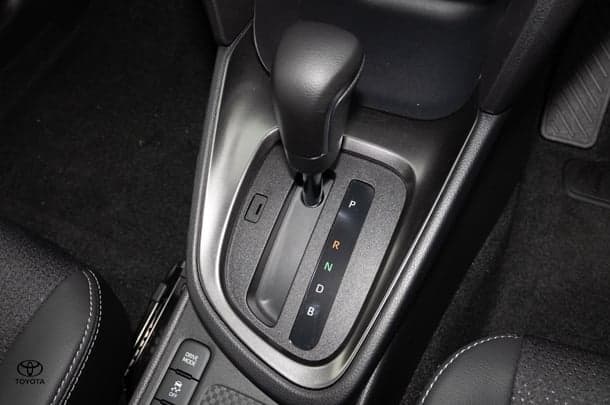 2024 Toyota Yaris Cross Hybrid Urban image 13