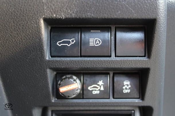 2023 Toyota Landcruiser Sahara image 36