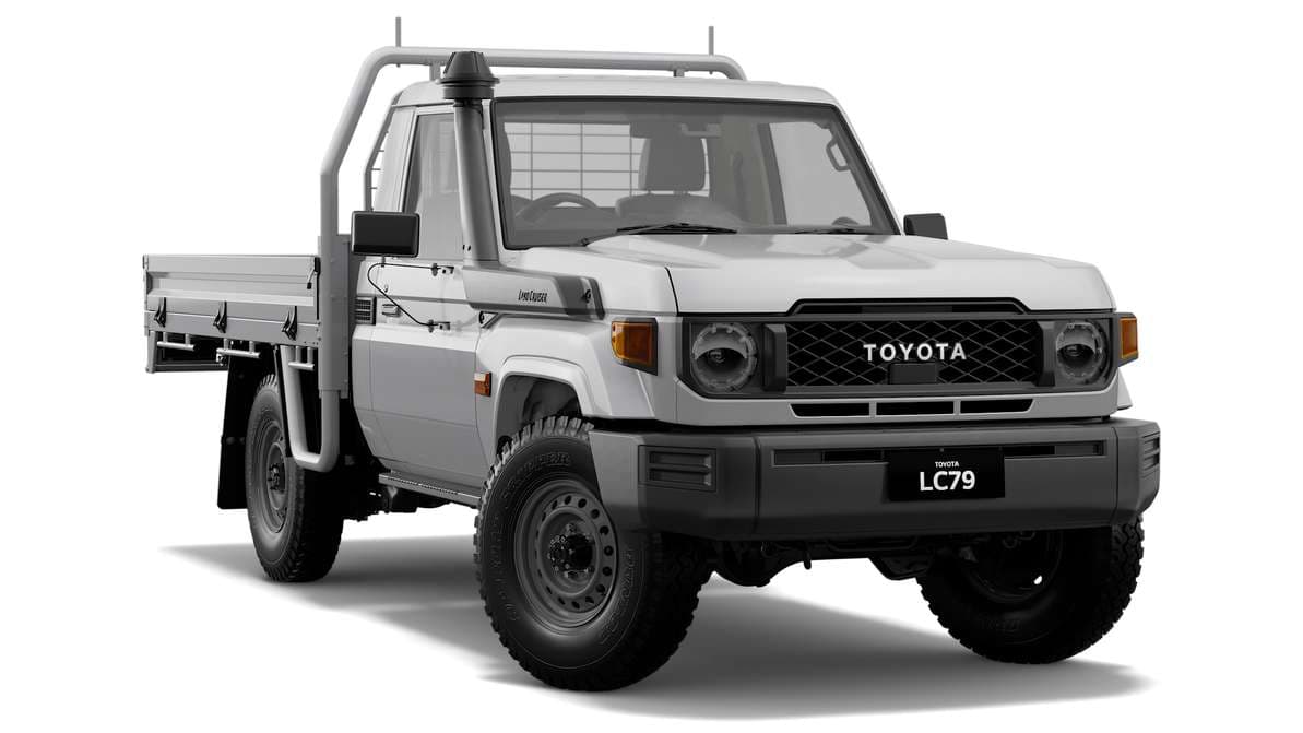 2024 Toyota LandCruiser 79 WorkMate Single-Cab Cab-Chassis image 1