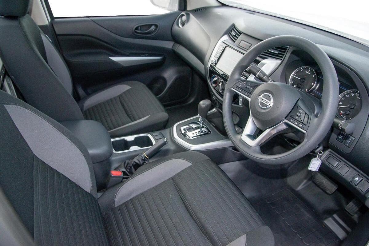 2025 Nissan Navara SL D23 Auto 4x2 MY24 image 5