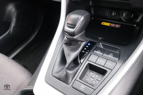 2022 Toyota Rav4 Hybrid GXL-2WD image 18