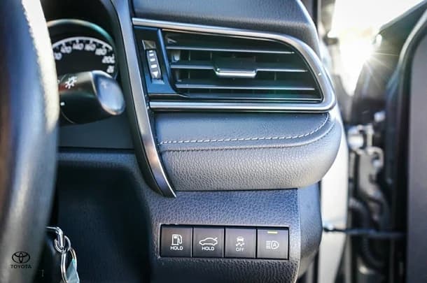 2022 Toyota Camry Ascent image 14