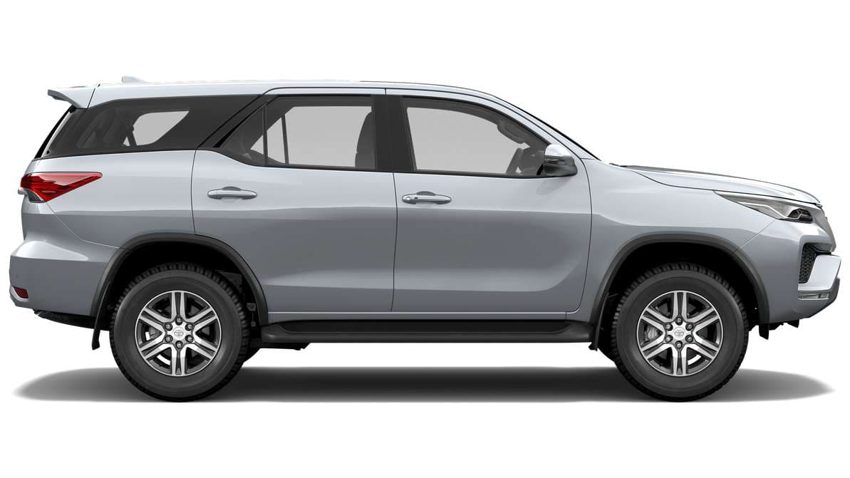 2024 Toyota Fortuner GX Automatic image 2
