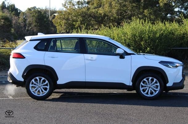 2023 Toyota Corolla Cross Petrol GX image 6