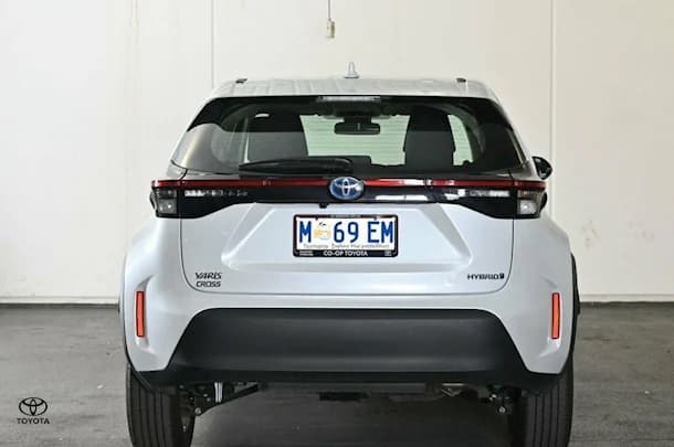 2023 Toyota Yaris Cross Hybrid GX image 19