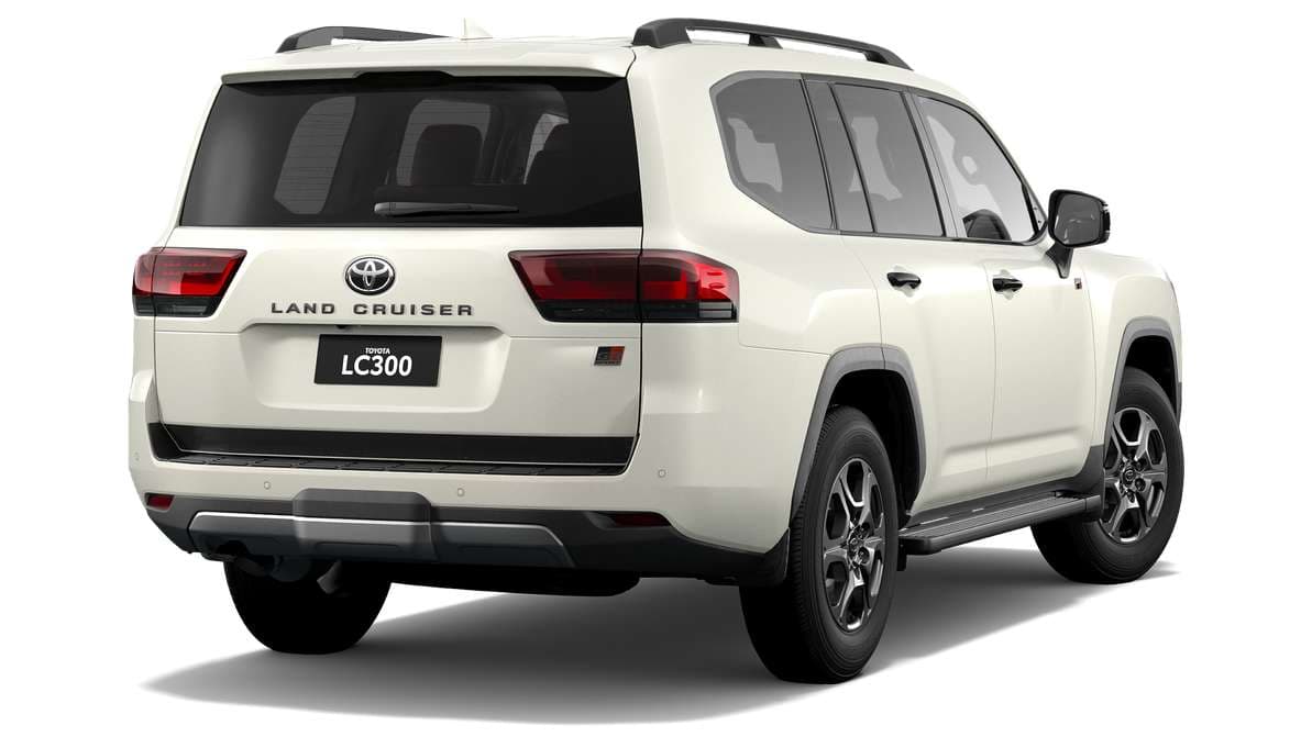 2025 Toyota LandCruiser 300 GR Sport Automatic image 3