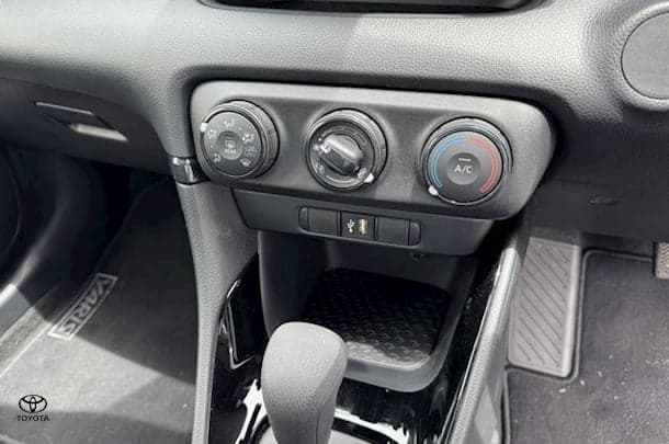 2023 Toyota Yaris Hatch Ascent Sport image 15