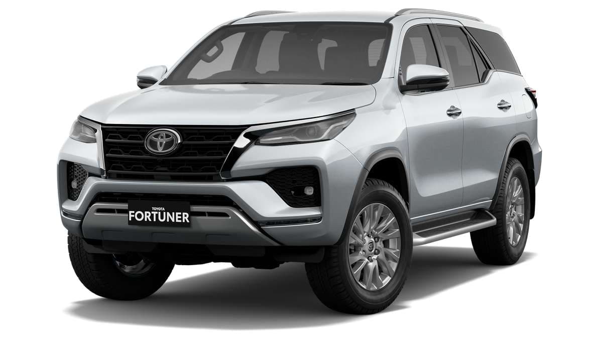 2025 Toyota Fortuner Crusade Automatic image 4