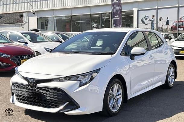 2018 Toyota Corolla Ascent Sport image 19