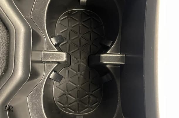 2023 Toyota RAV4 Hybrid GXL-2WD image 31