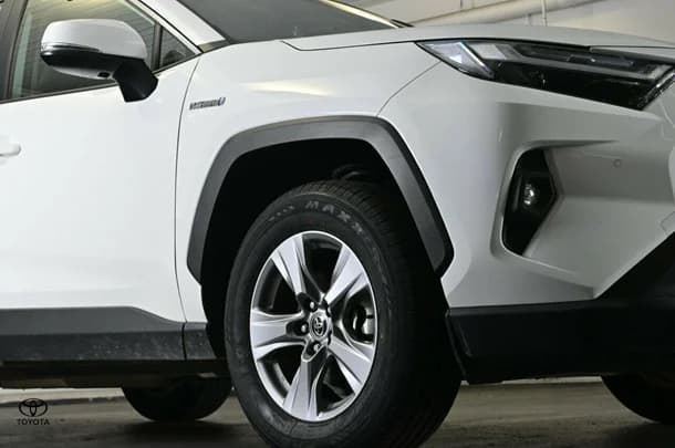 2023 Toyota Rav4 Hybrid GX AWD image 6