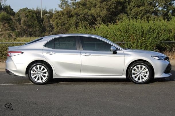 2020 Toyota Camry Hybrid Ascent image 3