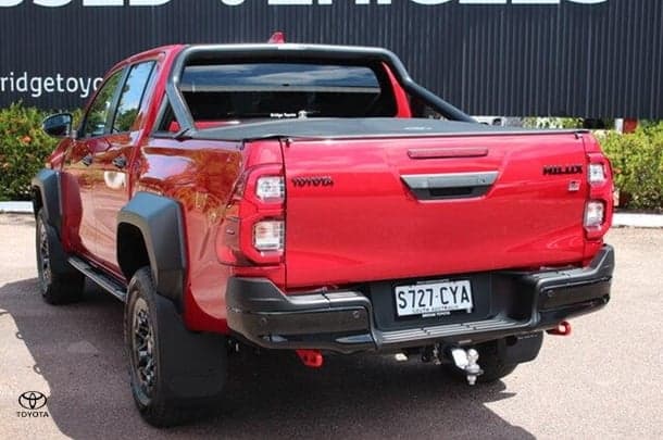 2023 Toyota Hilux GR-S image 3