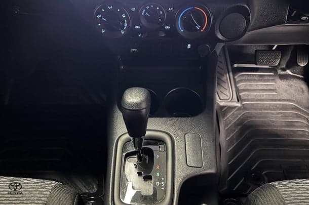 2024 Toyota Hilux Workmate image 19