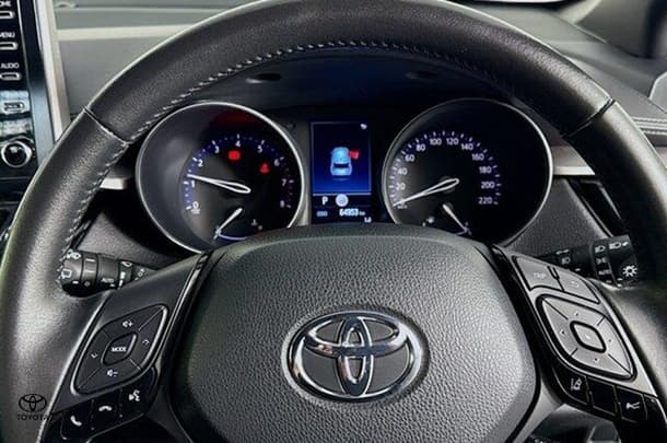 2023 Toyota CH-R GXL 2WD image 12