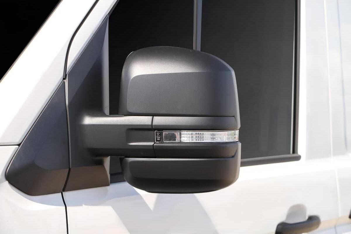 2024 Volkswagen Crafter 35 TDI410 SY1 Medium Wheelbase Manual FWD MY24 image 14