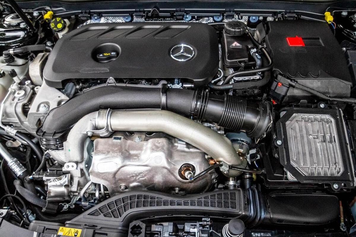 2025 Mercedes-Benz A-Class A250 Auto 4MATIC image 12