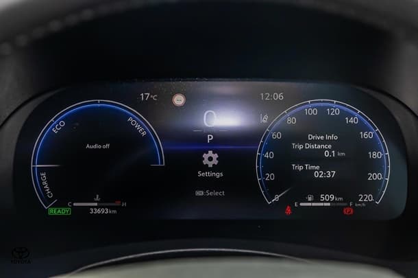 2022 Toyota Kluger Hybrid AWD GRANDE image 21