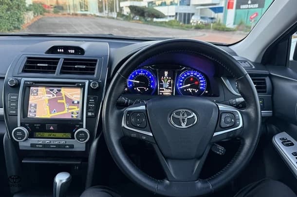2016 Toyota Camry Atara S image 4