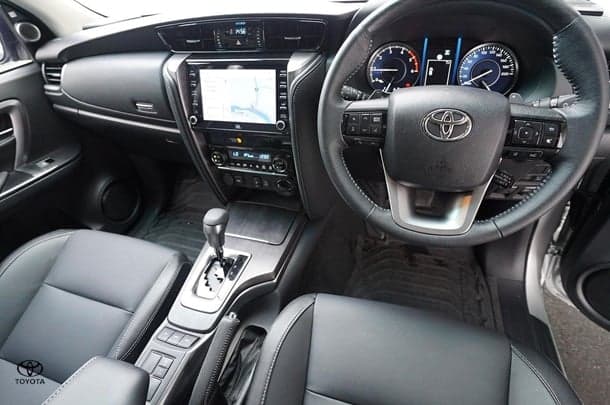 2024 Toyota Fortuner Crusade image 12