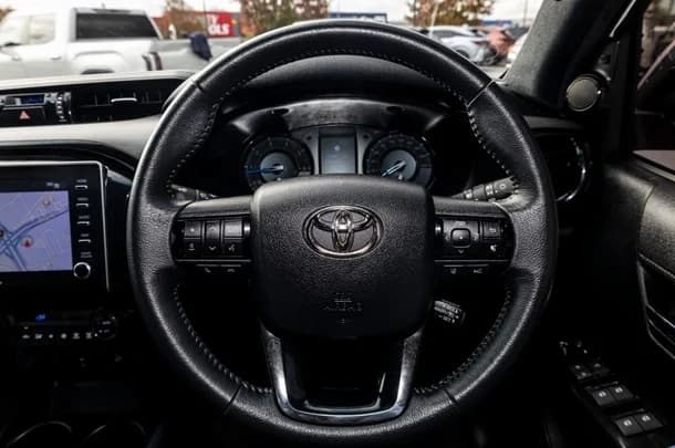 2023 Toyota HILUX Rogue image 10