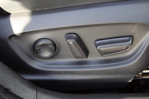2023 Toyota Corolla Hatch Hybrid ZR image 21