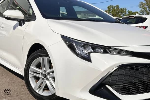2018 Toyota Corolla Ascent Sport image 15
