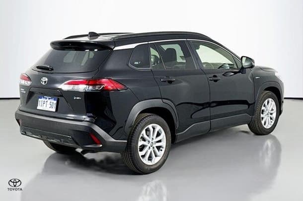 2024 Toyota Corolla Cross HV GXL image 8