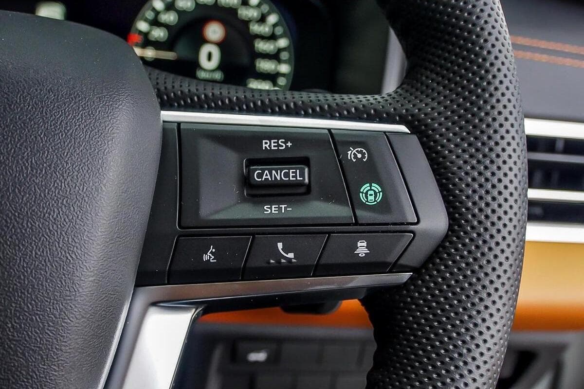 2025 Mitsubishi Outlander Exceed Tourer ZM Auto AWD MY24 image 14