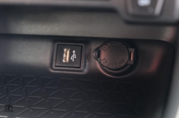 2022 Toyota RAV4 GX-2WD image 21