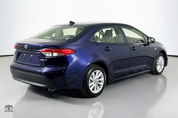 2023 Toyota Corolla Sedan Hybrid Ascent Sport image 10